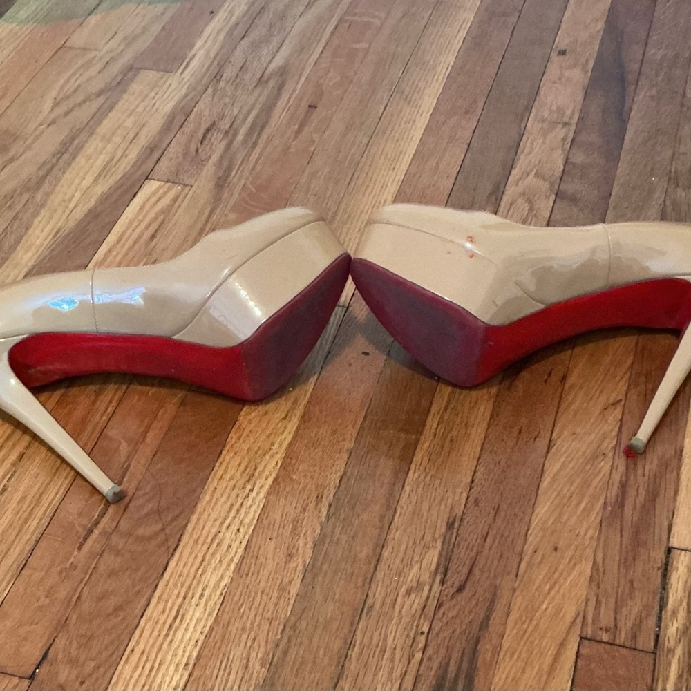 Christian Louboutin Beige Heels with Red Soles